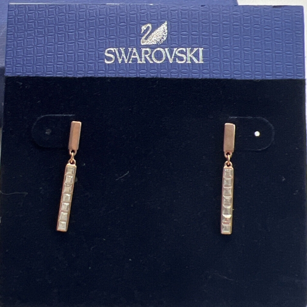 Swarovski crystal bar earing